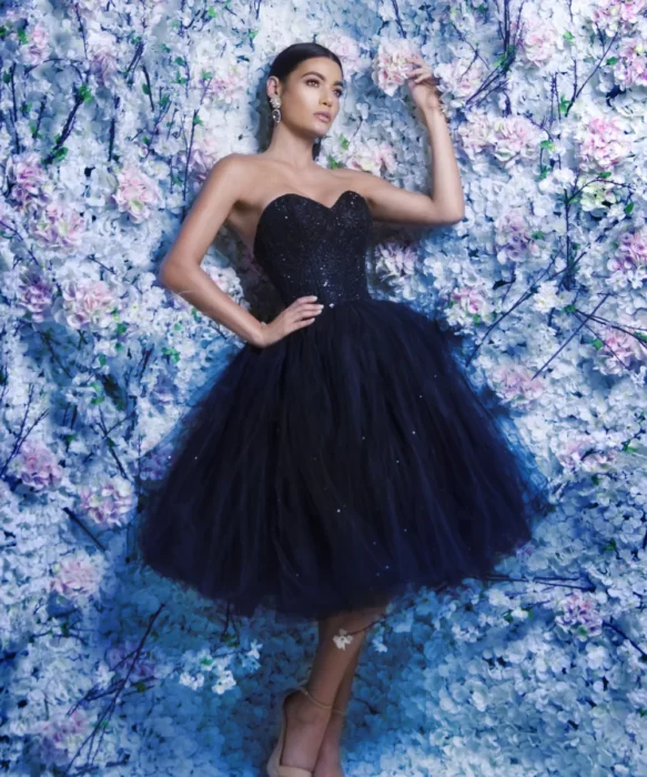 Starts Dress Black